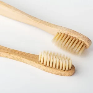 Escova de Bambu para Bebê Reborn – Cuidado Suave e Natural